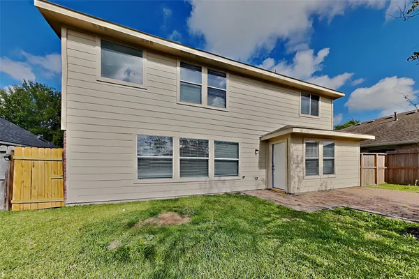 $2,250 | 3411 Dorsey Lane, Pearland, TX 77584