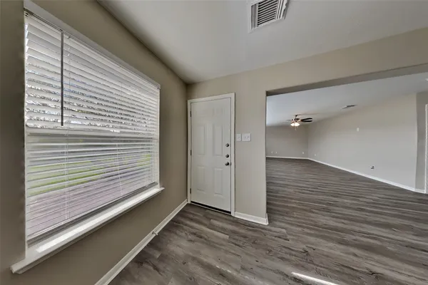 $2,250 | 3411 Dorsey Lane, Pearland, TX 77584