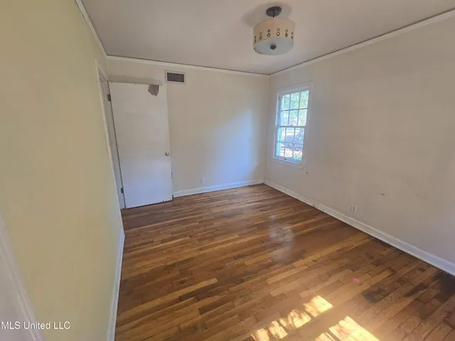 $32,800 | 1219 Waxhaw Drive, Greenville, MS 38703