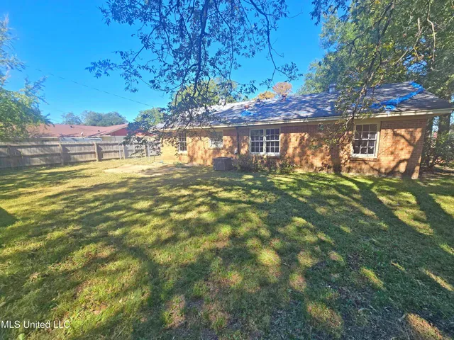 $32,800 | 1219 Waxhaw Drive, Greenville, MS 38703