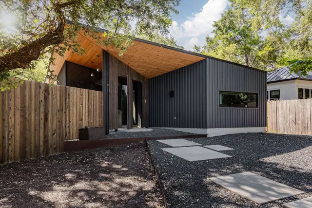 $1,849,000 | 1811 Brackenridge Street, Austin, TX 78704