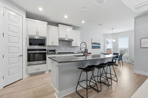 $775,000 | 2323 Cantata Cove, Round Rock, TX 78681