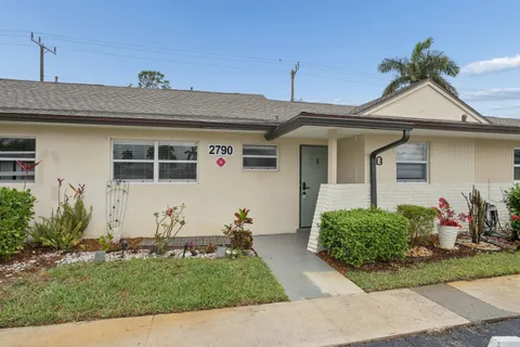 $147,000 | 2790 Ashley Drive East, Unit E, West Palm Beach, FL 33415