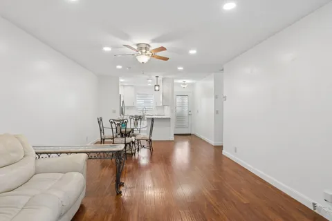 $147,000 | 2790 Ashley Drive East, Unit E, West Palm Beach, FL 33415