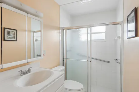 $147,000 | 2790 Ashley Drive East, Unit E, West Palm Beach, FL 33415