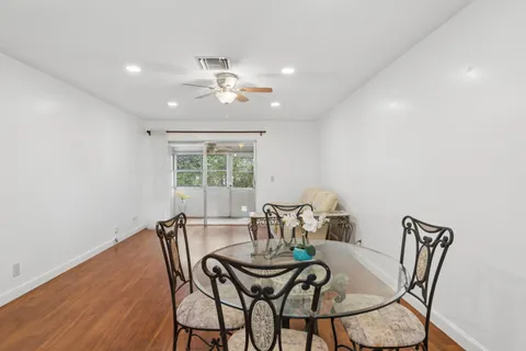 $147,000 | 2790 Ashley Drive East, Unit E, West Palm Beach, FL 33415