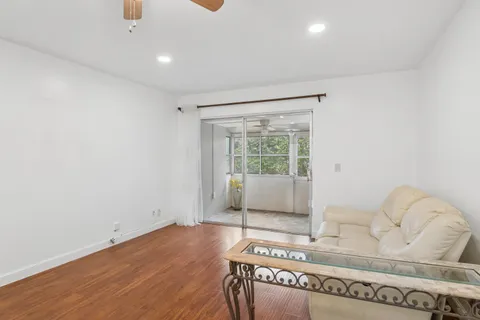 $147,000 | 2790 Ashley Drive East, Unit E, West Palm Beach, FL 33415