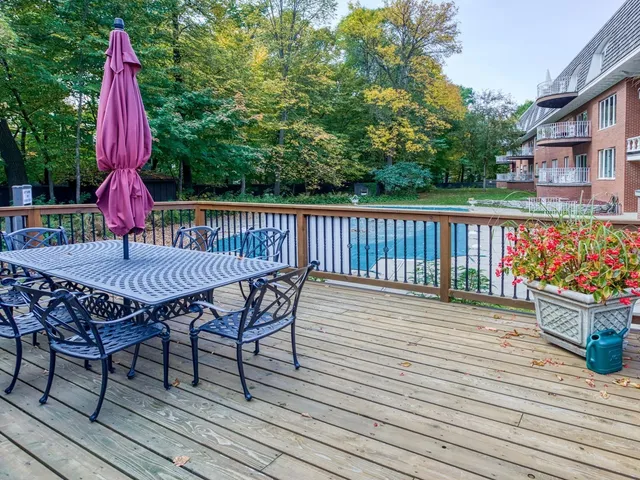 $249,900 | 8621 Basswood Road, Unit 33, Eden Prairie, MN 55344