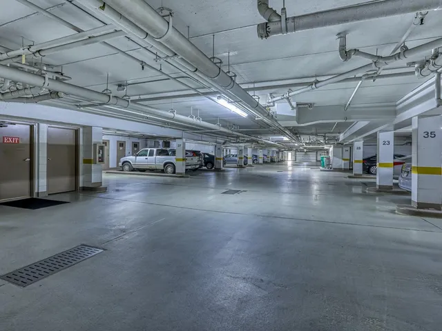 $249,900 | 8621 Basswood Road, Unit 33, Eden Prairie, MN 55344