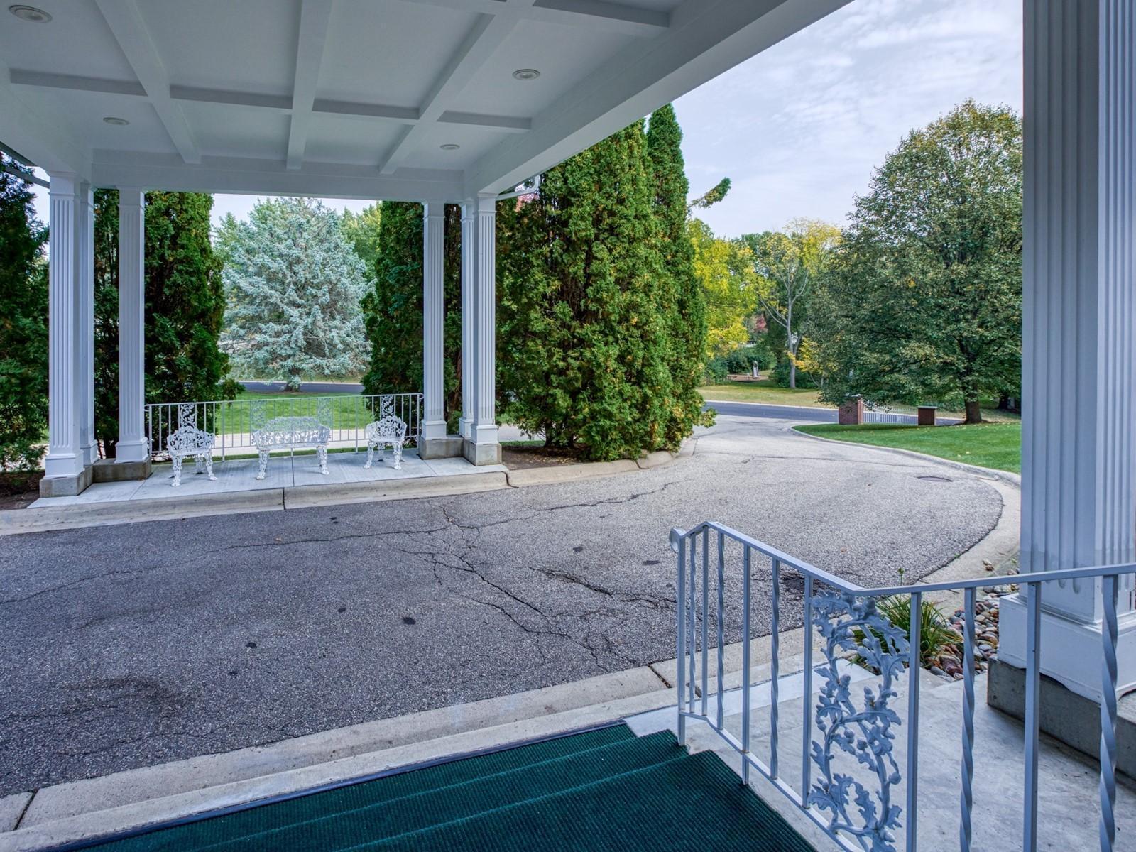 8621 Basswood Road, Unit 33 Eden Prairie, MN 55344 - Photo 32 of 41