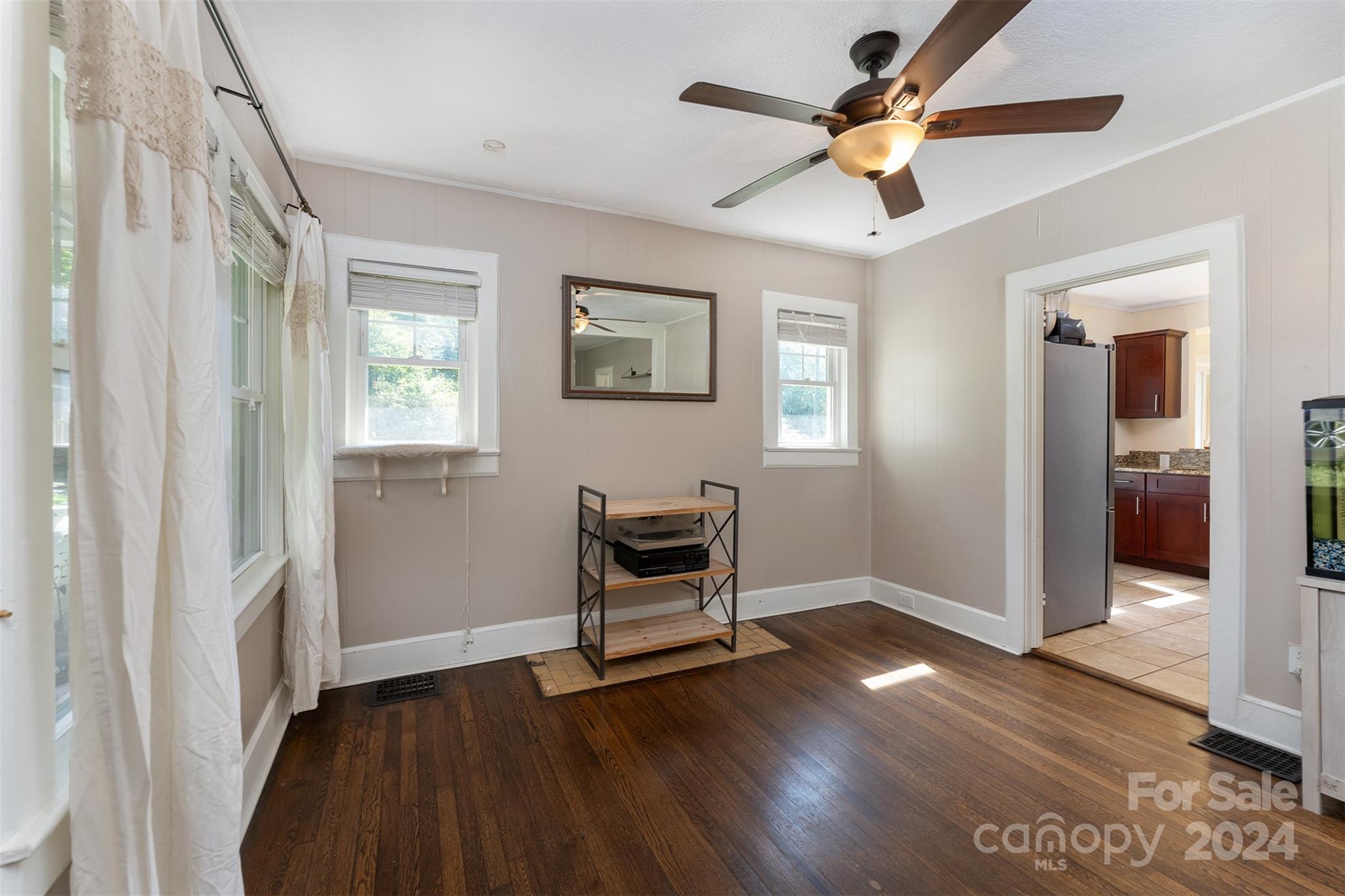 331 Fairview Road Asheville, NC 28803 - Photo 8 of 24 Gallery Image 8