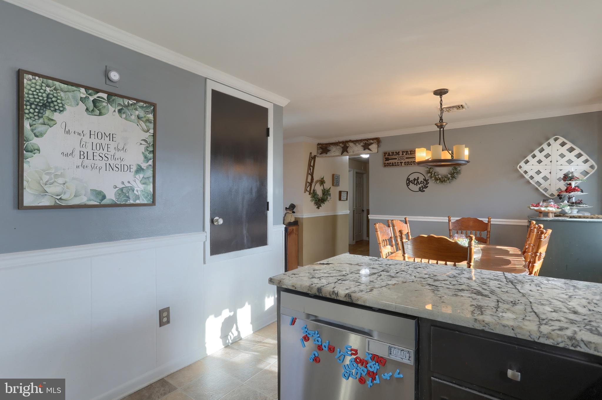 3032 Tunnel Hill Road Lebanon, PA 17046 - Photo 12 of 52 a living room with furniture and wooden floor