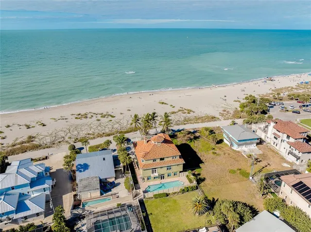 $4,500,000 | 213 The Esplanade South, Venice, FL 34285