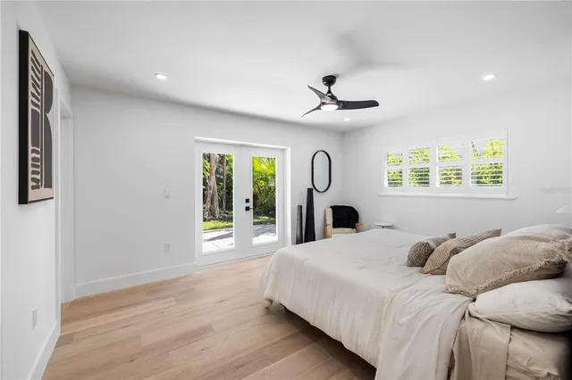 $2,190,000 | 3705 Tangier Terrace, Sarasota, FL 34239