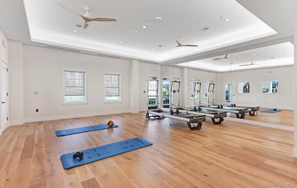 $1,150,000 | 31201 Spruce Pond Circle, Plainview, NY 11803