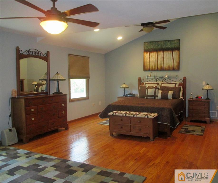 4 Moline Road East Brunswick, NJ 08816 - Photo 18 of 25 Gallery Image 18