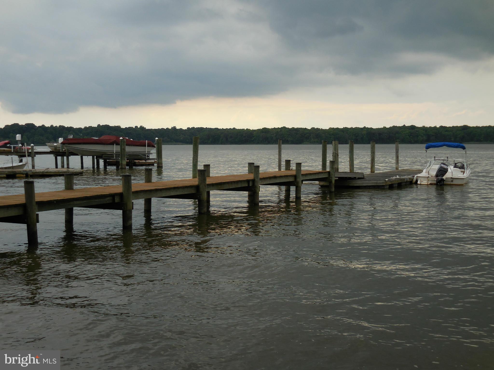 345 River Road Elkton, MD 21921 - Photo 13 of 15 Pier with Floater