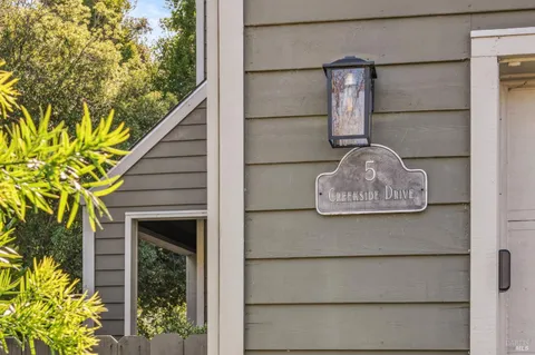 $1,499,000 | 5 Creekside Drive, San Rafael, CA 94903