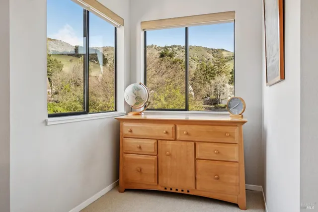 $1,499,000 | 5 Creekside Drive, San Rafael, CA 94903