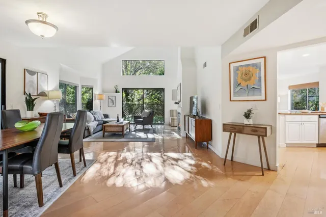 $1,499,000 | 5 Creekside Drive, San Rafael, CA 94903