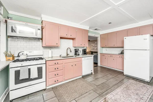 $1,299,000 | 503 East Ashley Avenue, Folly Beach, SC 29439