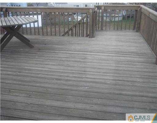 27 Arden Road Old Bridge, NJ 08857 - Photo 13 of 13 Gallery Image 13