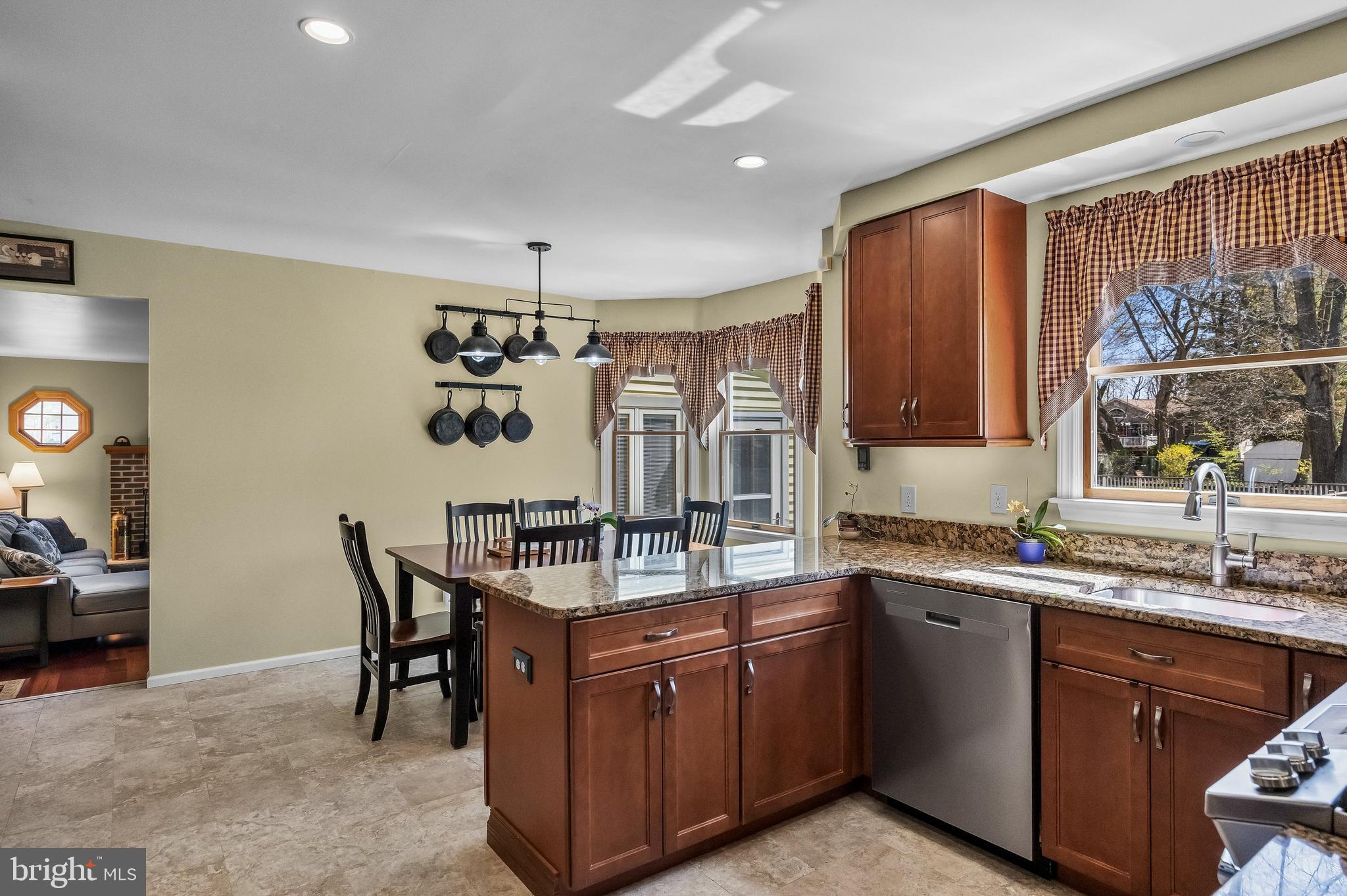 446 Prospect Avenue West Berlin, NJ 08091 - Photo 12 of 54 Kitchen