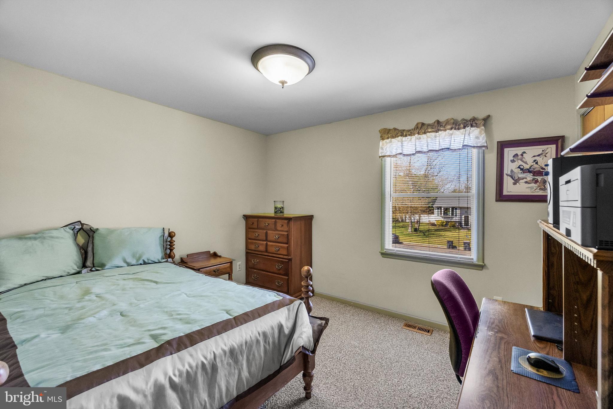 446 Prospect Avenue West Berlin, NJ 08091 - Photo 29 of 54 a bedroom with a bed and a desk
