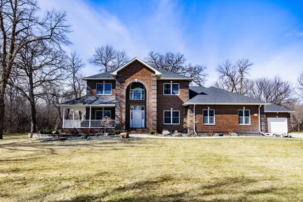 $1,375,000 | 249 Chestnut Drive, Horace, ND 58047