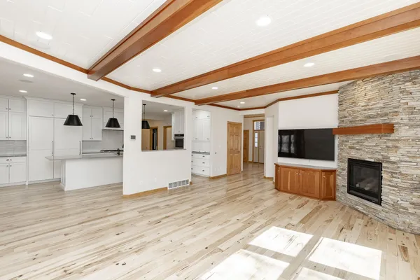 $1,375,000 | 249 Chestnut Drive, Horace, ND 58047