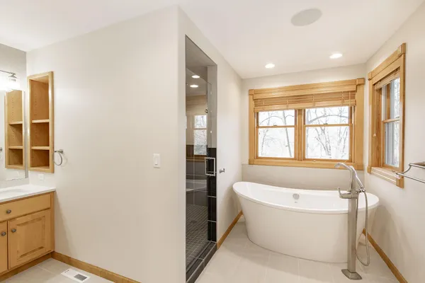 $1,375,000 | 249 Chestnut Drive, Horace, ND 58047
