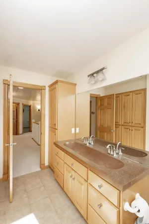 $1,375,000 | 249 Chestnut Drive, Horace, ND 58047