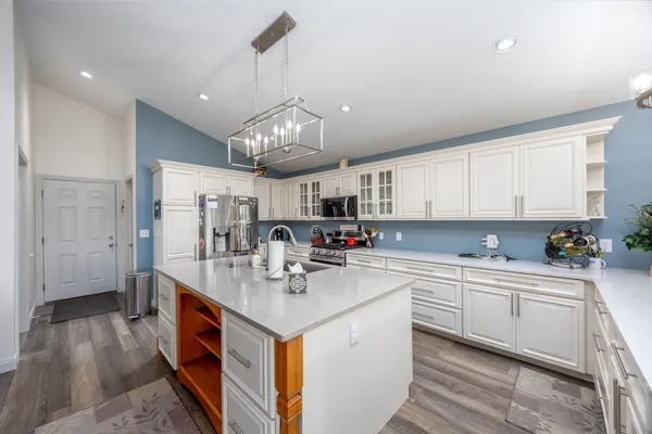 $849,900 | 10849 1st Street, Canadian Lakes, MI 49346