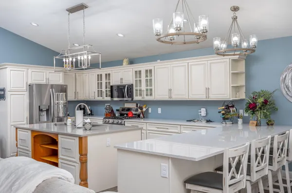 $849,900 | 10849 1st Street, Canadian Lakes, MI 49346
