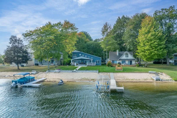$849,900 | 10849 1st Street, Canadian Lakes, MI 49346