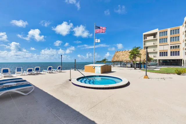 a view of a outdoor space