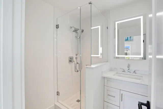 $9,995,000 | 56 R Madequecham Valley Road, Nantucket, MA 02554