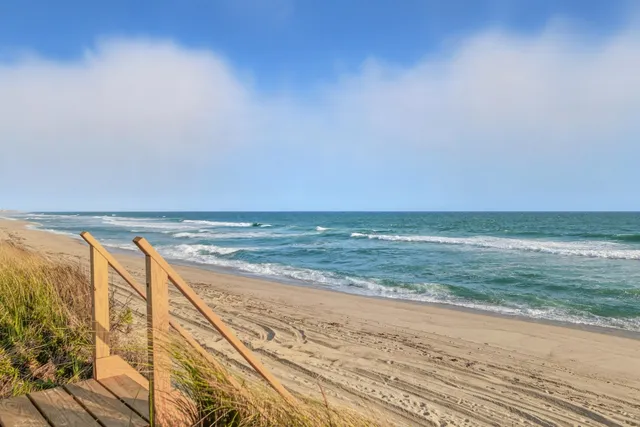 $9,995,000 | 56 R Madequecham Valley Road, Nantucket, MA 02554