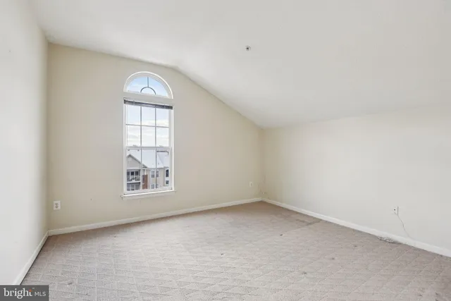 $380,000 | 2506 Amber Orchard Court West, Unit 302, Odenton, MD 21113