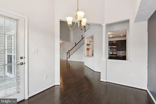 $380,000 | 2506 Amber Orchard Court West, Unit 302, Odenton, MD 21113