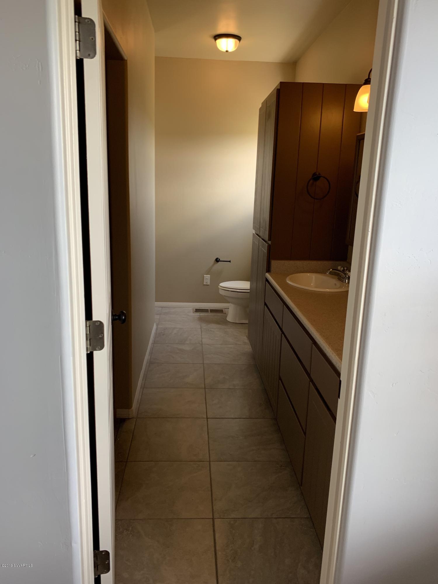 4485 Eagle Circle Rimrock, AZ 86335 - Photo 18 of 54 Master Bath
