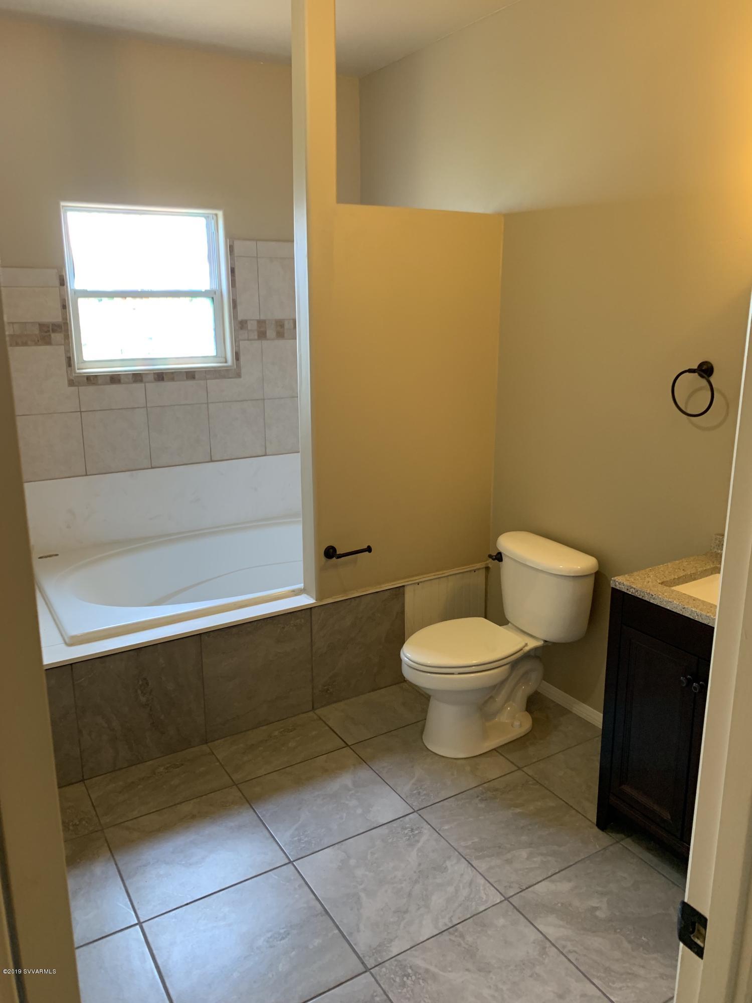 4485 Eagle Circle Rimrock, AZ 86335 - Photo 28 of 54 Bathroom