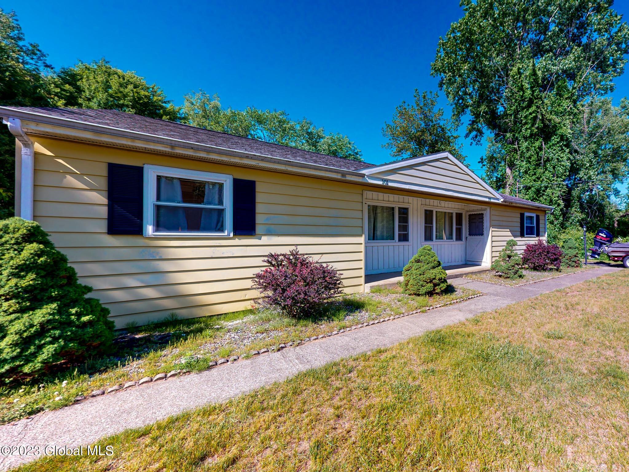 99-101 Vosburgh Road Halfmoon, NY 12118 - Photo 16 of 18 EXTERIOR2