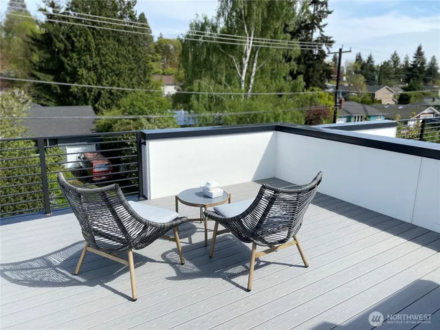 $2,850 | 13735 35th Avenue Northeast, Unit B, Seattle, WA 98125