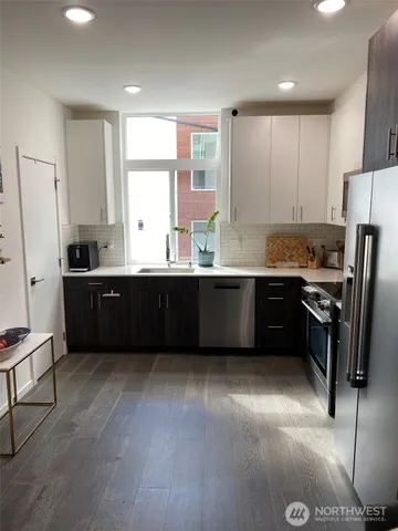 $2,850 | 13735 35th Avenue Northeast, Unit B, Seattle, WA 98125