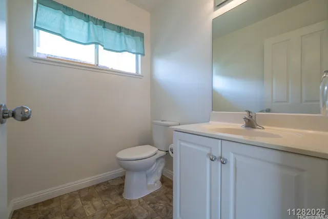 $4,000 | 94-1056 Nawele Street, Waipahu, HI 96797