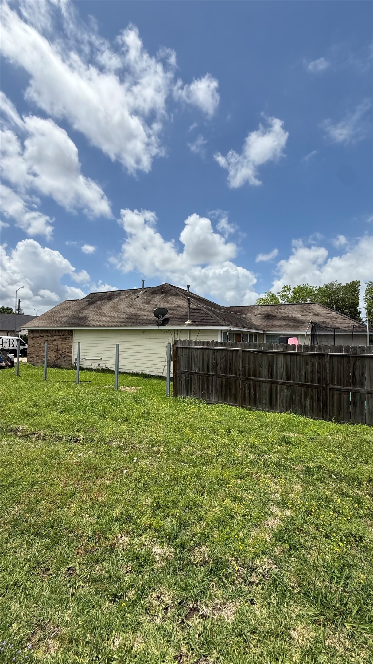 5417 Ricky Street Houston, TX 77033 - Photo 5 of 6