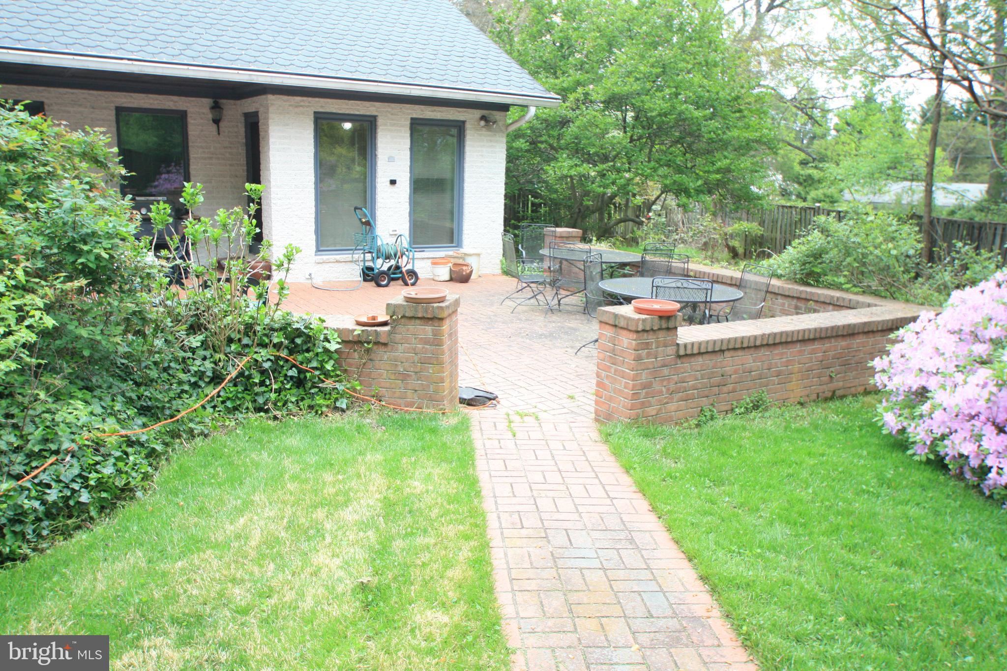 11006 Brent Road Potomac, MD 20854 - Photo 6 of 9
