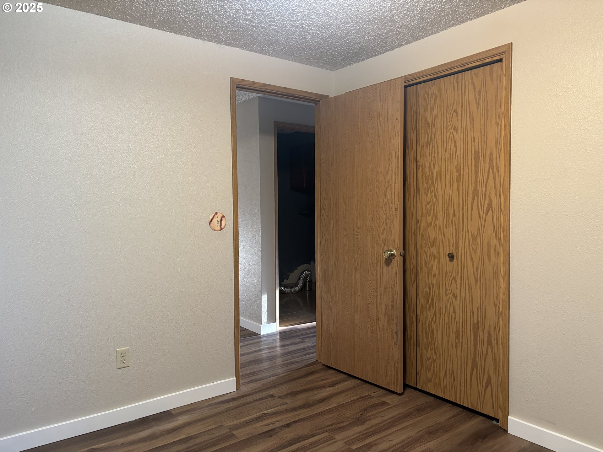 1101 Southwest 37th Street Pendleton, OR 97801 - Photo 13 of 22 a view of a hallway with wooden floor