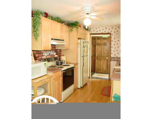 21 Ruthellen Road Hudson, MA 01749 - Photo 8 of 8 Gallery Image 8